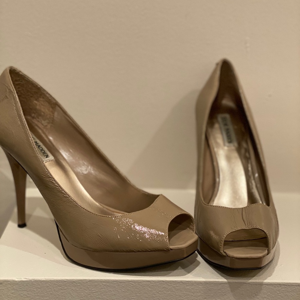 Tan peep toe platform pumps